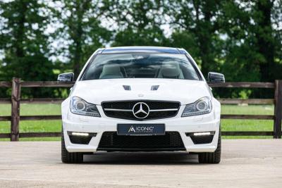 2013 Mercedes - Benz C63 AMG
