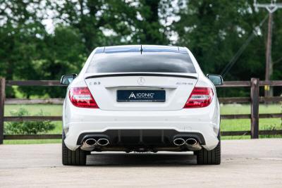 2013 Mercedes - Benz C63 AMG
