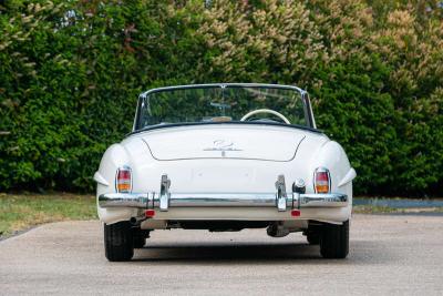 Mercedes - Benz 190SL