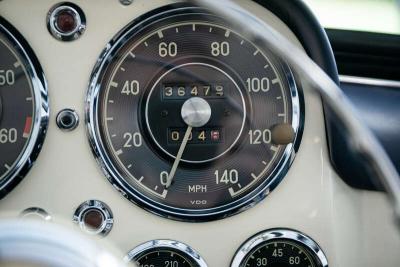 Mercedes - Benz 190SL