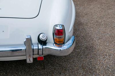 Mercedes - Benz 190SL