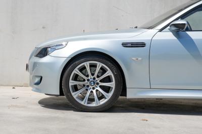 2005 BMW E60 M5