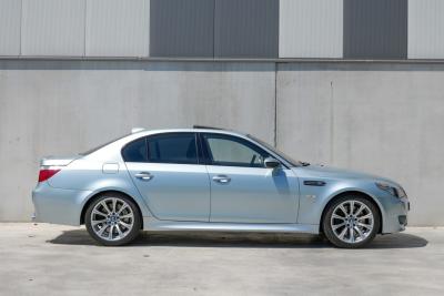 2005 BMW E60 M5