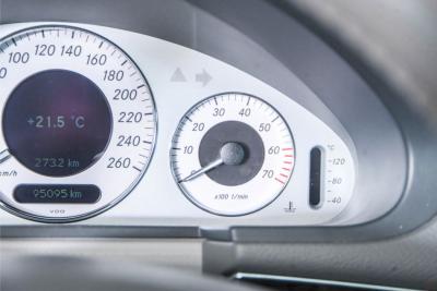 2004 Mercedes - Benz E-Klasse