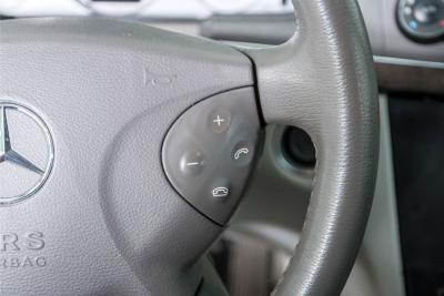 2004 Mercedes - Benz E-Klasse