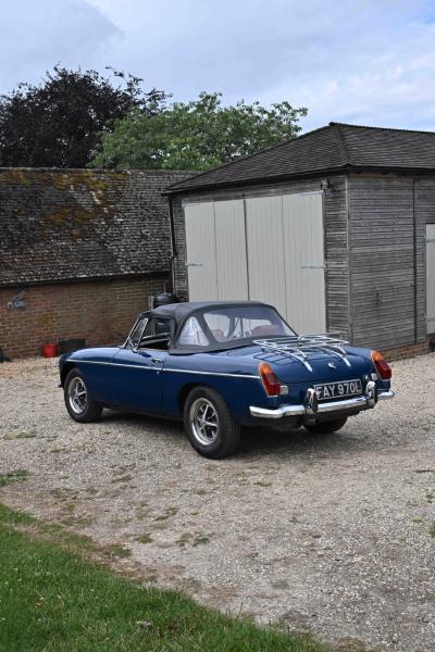 1972 MG B Roadster