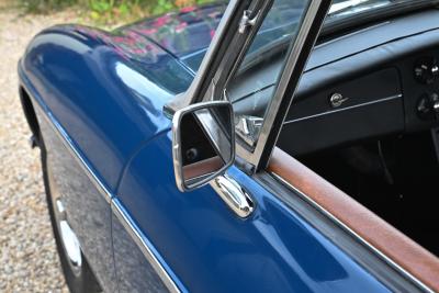1972 MG B Roadster