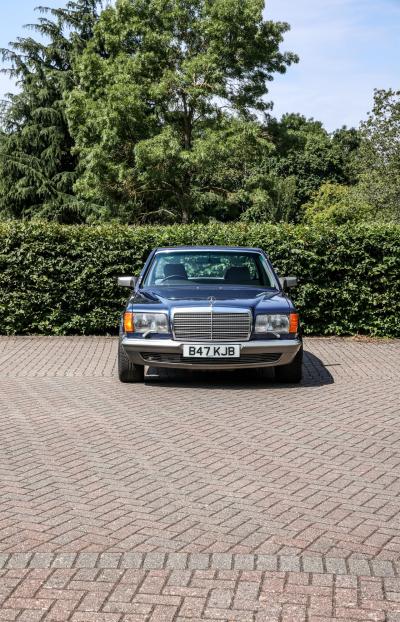 1985 Mercedes - Benz 500 SE (W126)