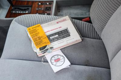 1985 Mercedes - Benz 500 SE (W126)