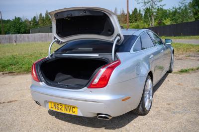 2012 Jaguar XJ Portfolio V8