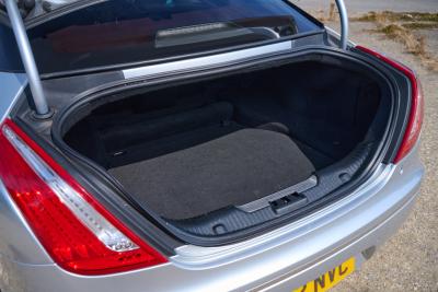 2012 Jaguar XJ Portfolio V8