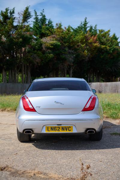2012 Jaguar XJ Portfolio V8