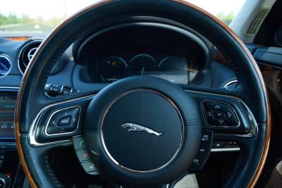 2012 Jaguar XJ Portfolio V8