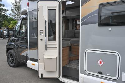 2025 Peugeot Bailey Autograph III 79/4