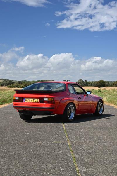 1986 Porsche 924 Carrera GT Tribute