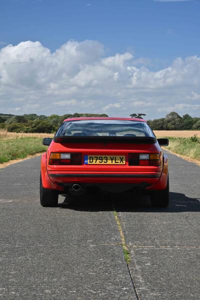 1986 Porsche 924 Carrera GT Tribute