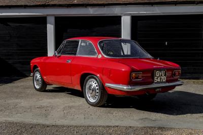 1966 Alfa Romeo Giulia Sprint GT Veloce