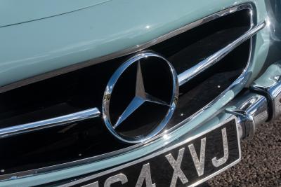 1957 Mercedes - Benz 300 SL Roadster