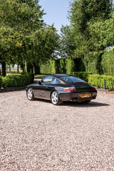 1999 Porsche 911/996 Carrera 4