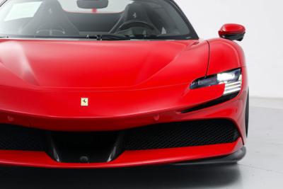 2024 Ferrari SF90 SPIDER