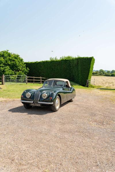 1954 Jaguar XK120 DROPHEAD