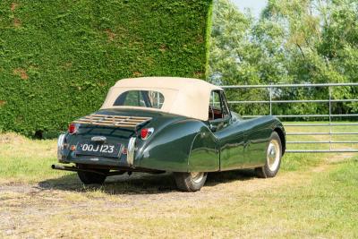 1954 Jaguar XK120 DROPHEAD