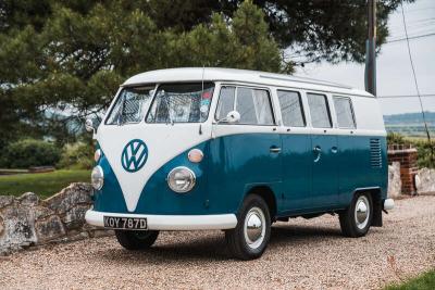 1966 Volkswagen TYPE 2 T1 SPLIT SCREEN CAMPER DEVON CARAVETTE