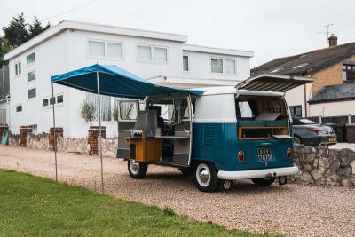1966 Volkswagen TYPE 2 T1 SPLIT SCREEN CAMPER DEVON CARAVETTE