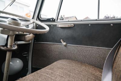 1966 Volkswagen TYPE 2 T1 SPLIT SCREEN CAMPER DEVON CARAVETTE