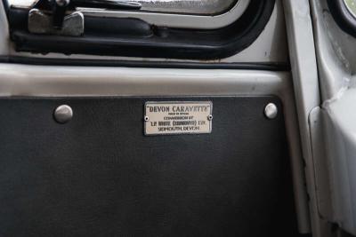 1966 Volkswagen TYPE 2 T1 SPLIT SCREEN CAMPER DEVON CARAVETTE
