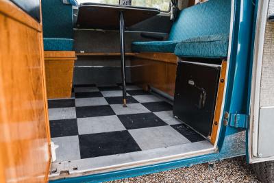 1966 Volkswagen TYPE 2 T1 SPLIT SCREEN CAMPER DEVON CARAVETTE