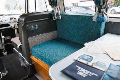 1966 Volkswagen TYPE 2 T1 SPLIT SCREEN CAMPER DEVON CARAVETTE