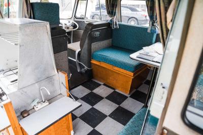 1966 Volkswagen TYPE 2 T1 SPLIT SCREEN CAMPER DEVON CARAVETTE