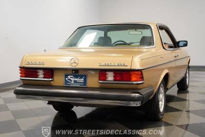 1983 Mercedes - Benz 300CD Turbo Diesel