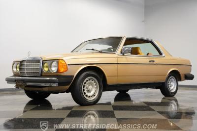 1983 Mercedes - Benz 300CD Turbo Diesel