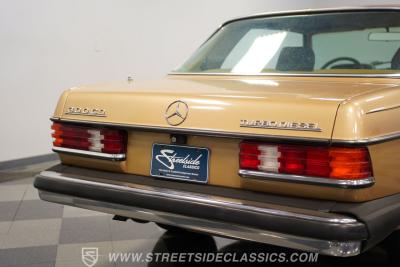 1983 Mercedes - Benz 300CD Turbo Diesel