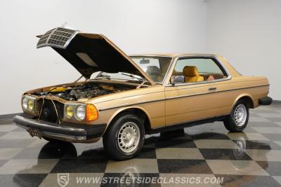 1983 Mercedes - Benz 300CD Turbo Diesel