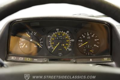 1983 Mercedes - Benz 300CD Turbo Diesel