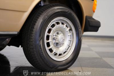 1983 Mercedes - Benz 300CD Turbo Diesel