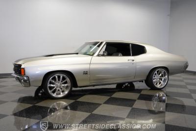 1972 Chevrolet Chevelle SS Tribute Restomod