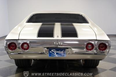 1972 Chevrolet Chevelle SS Tribute Restomod