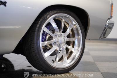 1972 Chevrolet Chevelle SS Tribute Restomod