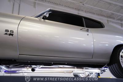 1972 Chevrolet Chevelle SS Tribute Restomod