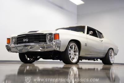 1972 Chevrolet Chevelle SS Tribute Restomod