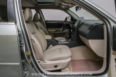 2005 Chrysler 300C