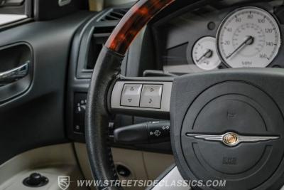 2005 Chrysler 300C