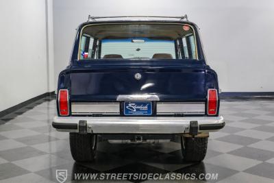 1985 Jeep Grand Wagoneer Restomod