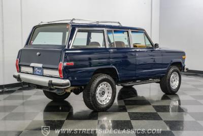 1985 Jeep Grand Wagoneer Restomod
