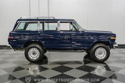 1985 Jeep Grand Wagoneer Restomod
