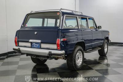 1985 Jeep Grand Wagoneer Restomod